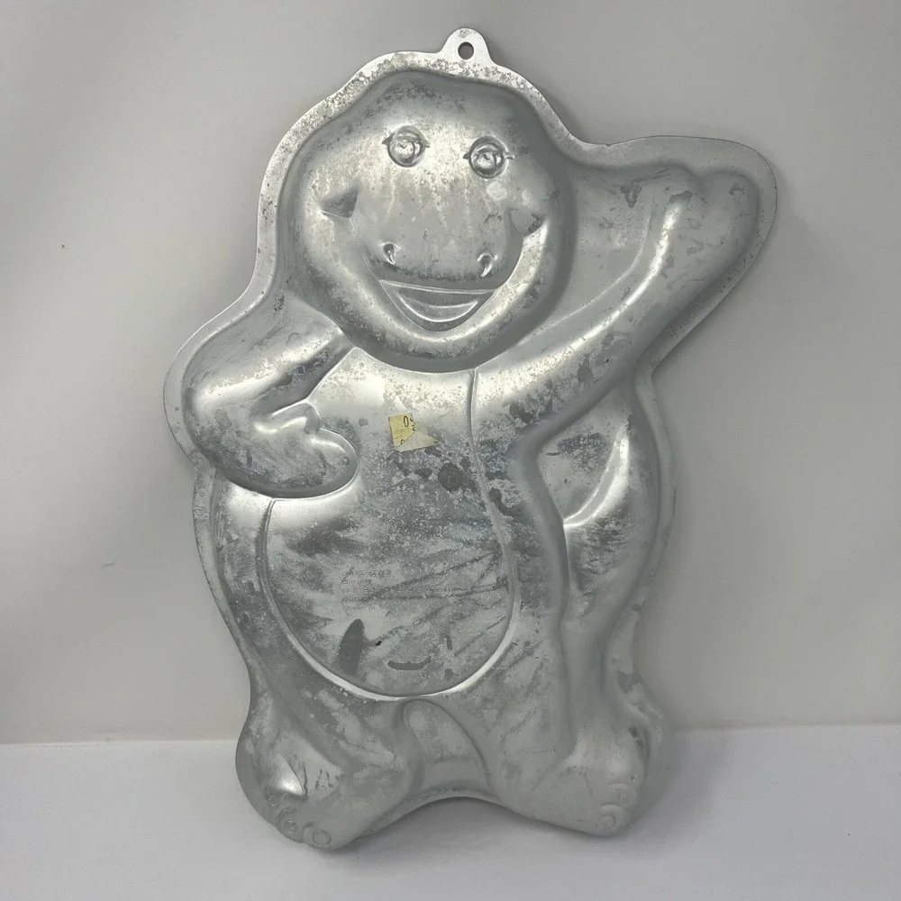 Wilton Vtg Cake Pan Lot‎ 3 Barney Baby Looney Tunes Aluminum Baking Molds 90's